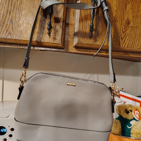 Handbags - Gray Crossbody Shoulder Bag with Gold Hardware